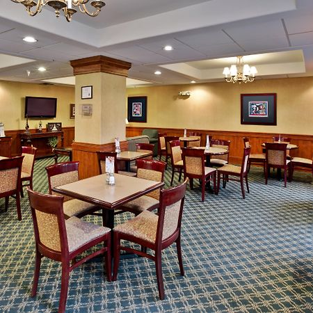 Holiday Inn Express Breaux Bridge By Ihg Henderson Екстер'єр фото