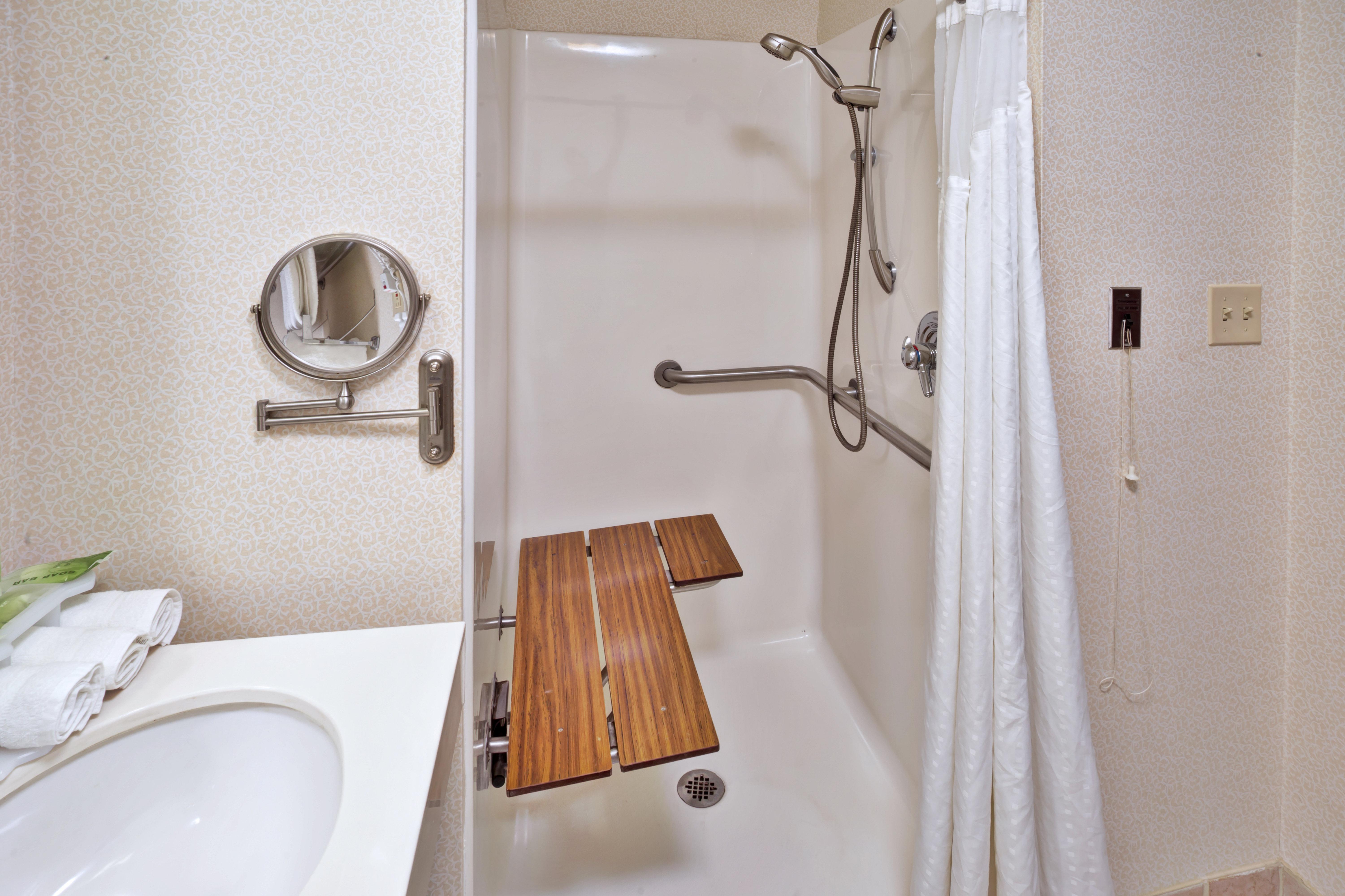 Holiday Inn Express Breaux Bridge By Ihg Henderson Екстер'єр фото
