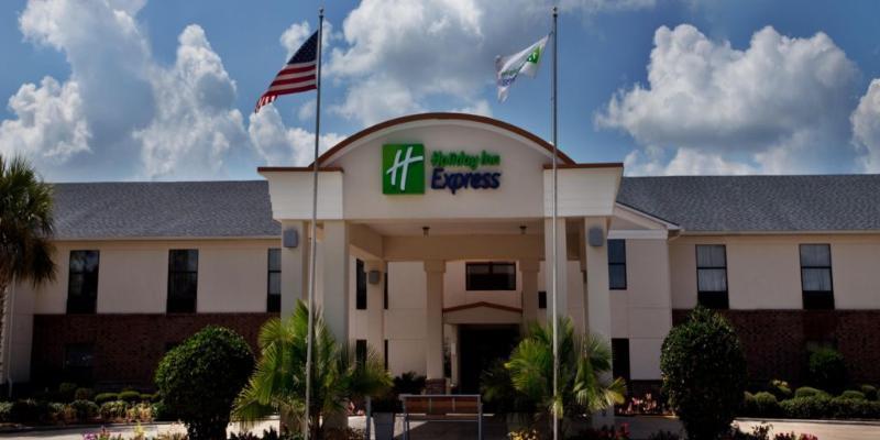 Holiday Inn Express Breaux Bridge By Ihg Henderson Екстер'єр фото